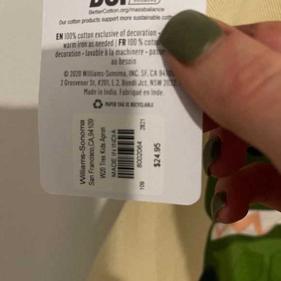 Kids aprons , mini was worn once and the dinosaur has never been worn - Picture 4 of 4